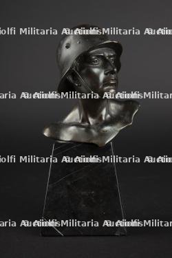 Buste allemand de bureau. German office bust — miniature 2