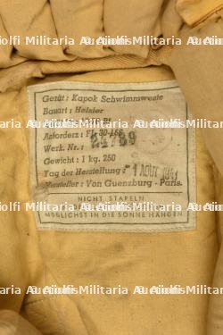 Schwimmweste Luftwaffe. Luftwaffe schwimmweste. — photo 2