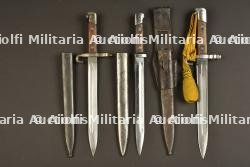 Autriche, trois baïonnettes M95 avec support portepee — miniature 2