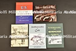 Lot mixte de cinq livres. Guerre civile américaine / Armes à feu.