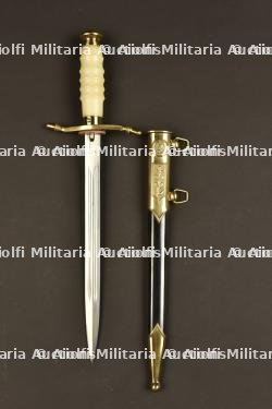 Poignard d'officier honoraire de la RDA dans un étui, — miniature 3
