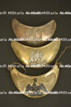 Trois hausses col