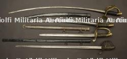 Lot de 4 sabres d'enfant sur modèles règlementaires français