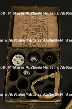 Ensemble d'accessoires radio britannique. — miniature 3