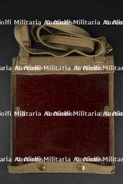 Porte carte britannique. — miniature 1