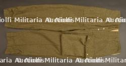 Pantalon de parachutiste grecque.
