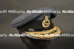 Casquette de général de la RAF après-guerre. — photo 1