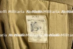 Uniforme d'auxiliaire féminin britannique. — miniature 3