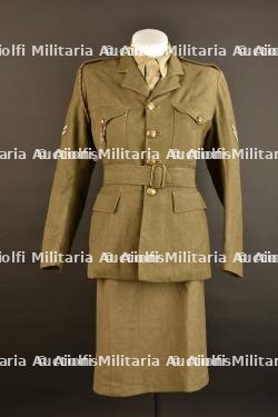 Uniforme d'auxiliaire féminin britannique. — miniature 15