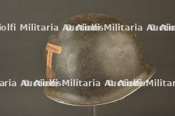 Casque à insigne. — photo 6