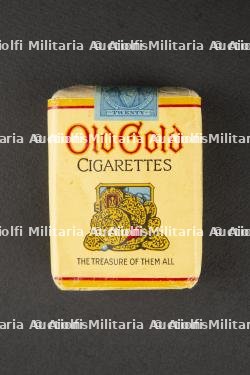 Paquet de cigarette Old Gold.