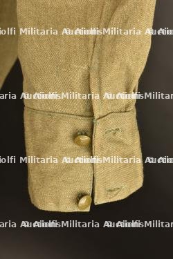 Gymnastyorka de capitaine de l'aviation russe. — photo 5