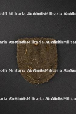 Ensemble d'insignes divers — photo 5