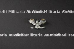 Ensemble d'insignes divers — miniature 10