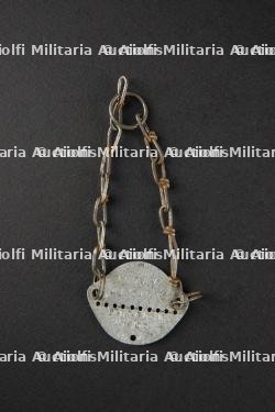 Ensemble d'insignes divers — photo 31