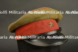 Casquette d'officier japonais. — miniature 1