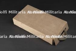 Caisse de transport en carton.