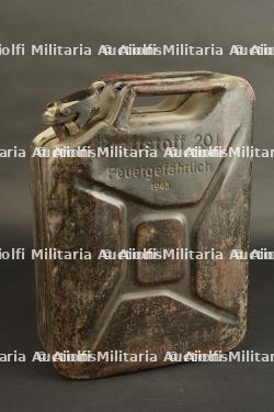 Jerrycan allemand.