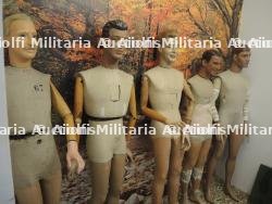 Lot de mannequins homme.
