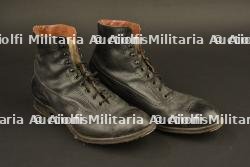 Paire de brodequins officier