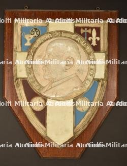 Blason sur bois du Maréchal Pétain