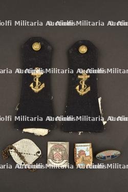 Ensemble de la marine en Indochine