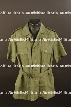Chemise d'officier après-guerre