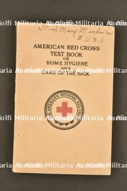American Red Cross Text Book de Mary Mendenhall
