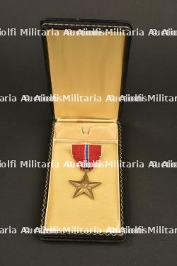 Bronze Star en boite — photo 1