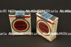 Paquets de cigarette Lucky Strike