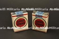 Paquets de cigarette Lucky Strike