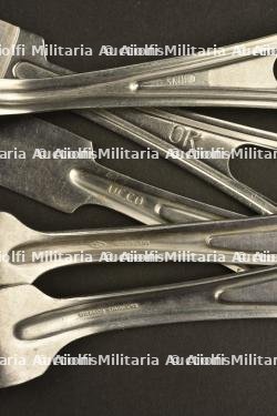Ensemble de couverts US — miniature 2