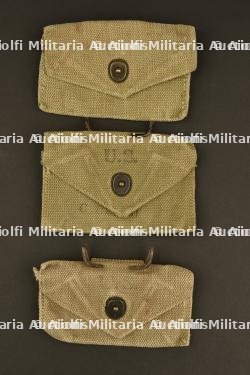 Pochettes à pansement US provenant de Normandie