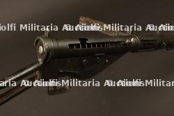 Pistolet mitrailleur Long Branch MK II livré à la Chine Nationaliste. Catégorie C9