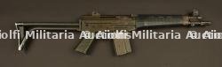 Fusil mitrailleur SIG 543 utilisé par Jean Reno dans le film Léon. Catégorie C9.