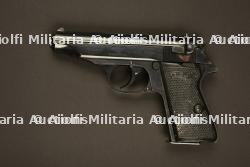 Pistolet Walther PP utilisé par Jean Dujardin dans le film OSS 117. Catégorie C9
