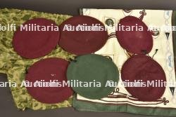 Ensemble de bérets belge. Belgian beret set — miniature 1