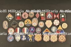 Divers insignes US. Various US badges — miniature 2