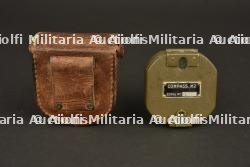 Boussole M2 US dans sa housse. M2 US compass in its case — miniature 6