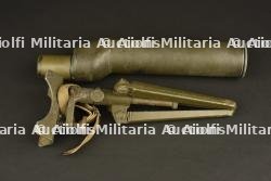 Lunette d'observation M-49 et son trépied. M-49 spotting scope and its tripod — miniature 4