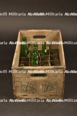 Caisse de transport de bouteilles 7 UP. Bottle transport box 7 UP — miniature 6