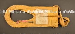 Gilet de sauvetage B-3. B-3 life jacket.
