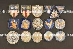 Ensemble d'insigne de l'USAAF. USAAF insignia set — miniature 2
