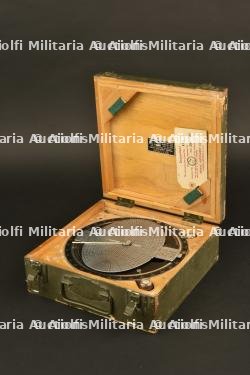 Compas solaire en caisse. Solar compass in box — photo 1