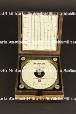 Compas d'altitude dans sa housse d'origine. Altitude compass in its original cover — photo 9
