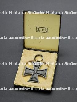 Croix de fer de seconde classe WWI en boite LDO. WWI Second Class Iron Cross in LDO box. — photo 1