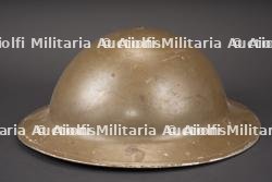 Casque canadien. Canadian helmet.