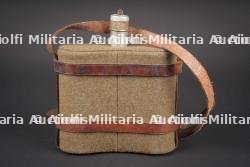 Gourde britannique WWI. British WWI canteen. — photo 4