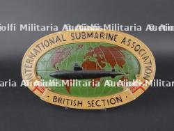 Plaque vernissé sous-marin britannique. Varnished British submarine plaque. — photo 1
