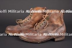 Brodequin de montagne britannique. British moutain boots. — photo 1